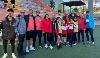 Görme Engelliler Atletizm Türkiye Şampiyonası’nda Nilüfer BUGES’ten Madalya Yağmuru Görme Engelliler Atletizm Türkiye Şampiyonası’nda Nilüfer BUGES’ten Madalya Yağmuru