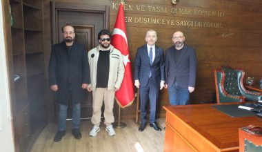 Nilüfer Kaymakamı Murat Süzen’e Ziyaret Nilüfer Kaymakamı Murat Süzen’e Ziyaret