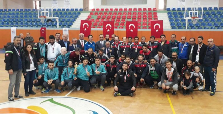 Futsal Takımımız 1.Ligi Üçüncü Sırada Tamamladı. Futsal Takımımız 1.Ligi Üçüncü Sırada Tamamladı.
