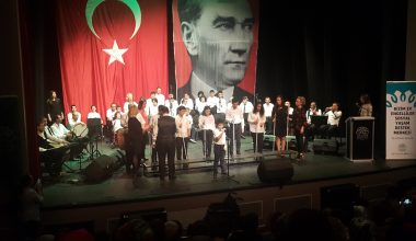 Nilüfer Belediyesi Bizim Ev Engelliler Sosyal Yaşam Destek Merkezi Müzik Atölyesi Yıl Sonu Konserine Katıldık Nilüfer Belediyesi Bizim Ev Engelliler Sosyal Yaşam Destek Merkezi Müzik Atölyesi Yıl Sonu Konserine Katıldık