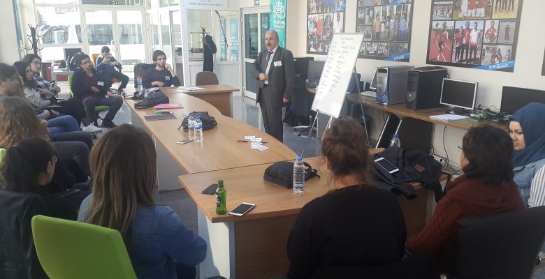 İşaret Dili Kursumuz Sona Erdi. İşaret Dili Kursumuz Sona Erdi.