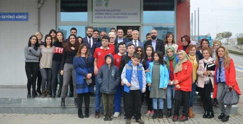 Başkan Bozbey, Kulübümüzü ziyaret ederek, çalışmaları yerinde inceledi. Başkan Bozbey, Kulübümüzü ziyaret ederek, çalışmaları yerinde inceledi.
