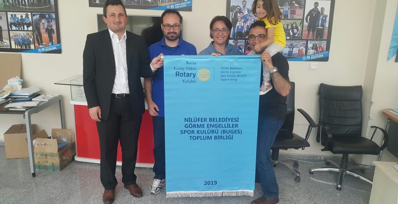 Toplum Birliği Bayrağımızı teslim aldık Toplum Birliği Bayrağımızı teslim aldık