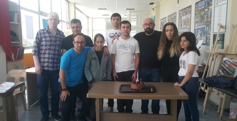Gururumuzun Doğum Gününü Kutladık