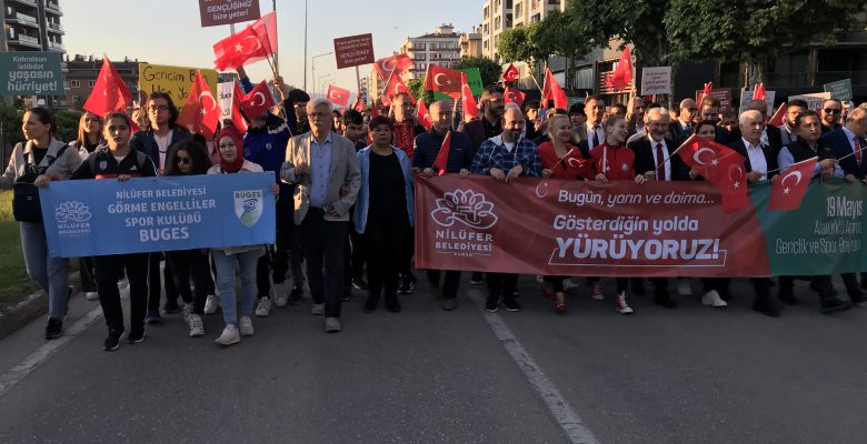 Nilüfer’de 19 Mayıs Coşkusu Nilüfer’de 19 Mayıs Coşkusu