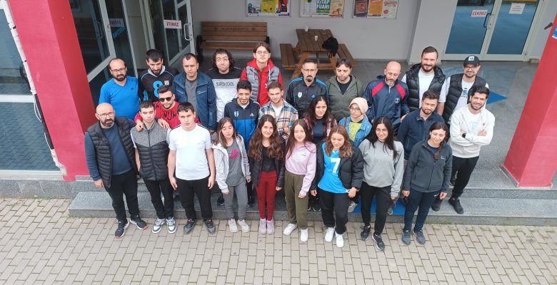 Yalova Üniversitesi Spor Bilimleri Fakültesi Farkında! Yalova Üniversitesi Spor Bilimleri Fakültesi Farkında!