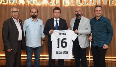 Osmangazi Belediye Başkanına Ziyaret